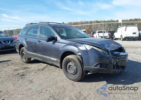 2010 Subaru Outback 2.5I z USA, uszkodzony, nr VIN 4S4BRBAC6A3349985